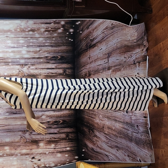 Garnet Hill Women's Sleeveless Navy & Cream Striped Maxi Dress Size M - Picture 5 of 12